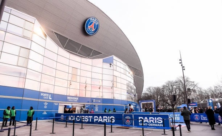 Illustration : "Mercato PSG : Campos s'active sur un dossier brûlant en défense !"