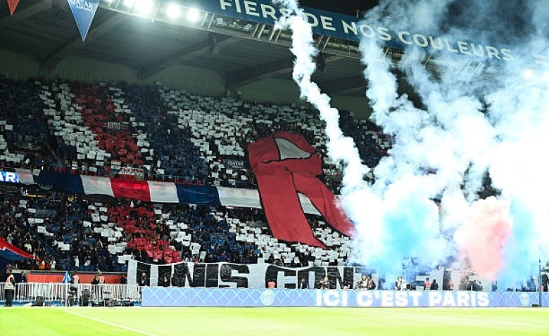 Illustration : "Mercato PSG : Une gros investissement consenti pour signer un milieu de Premier League !"