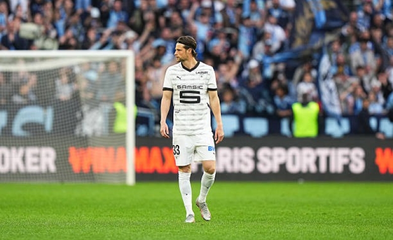 Illustration : "Stade Rennais : Déjà une première galère pour Hateboer du côté de Lyon"