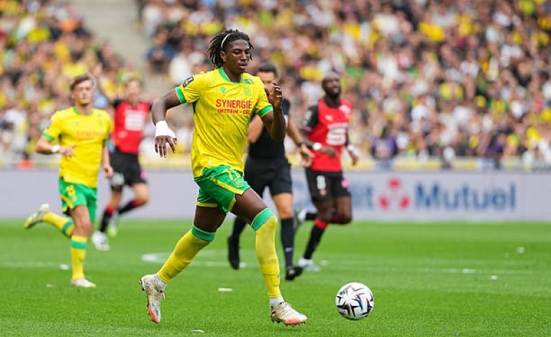 Illustration : "Mercato PSG : Un départ programmé en janvier suivi d'une arrivée en provenance de L1 ?"