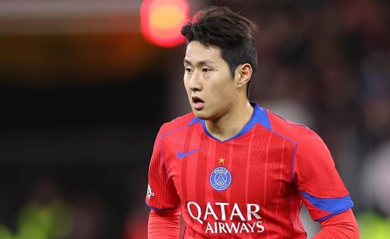 Illustration : "Mercato PSG : Deux clubs saoudiens vont proposer le pactole à un remplaçant parisien"