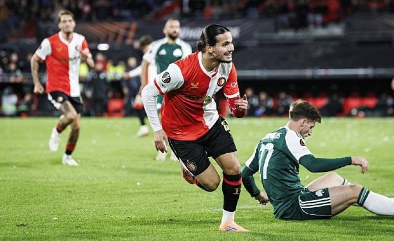 Illustration : "Mercato OM : Un attaquant très prolifique se rapproche d'une arrivée en janvier !"