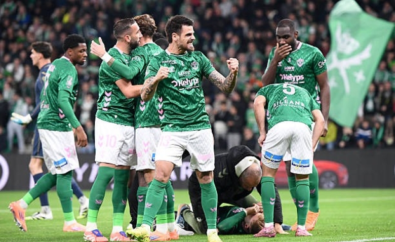 Illustration : "Ligue 2 : Le but de João Ferreira pour l'ASSE face à Pau ! (vidéo)"