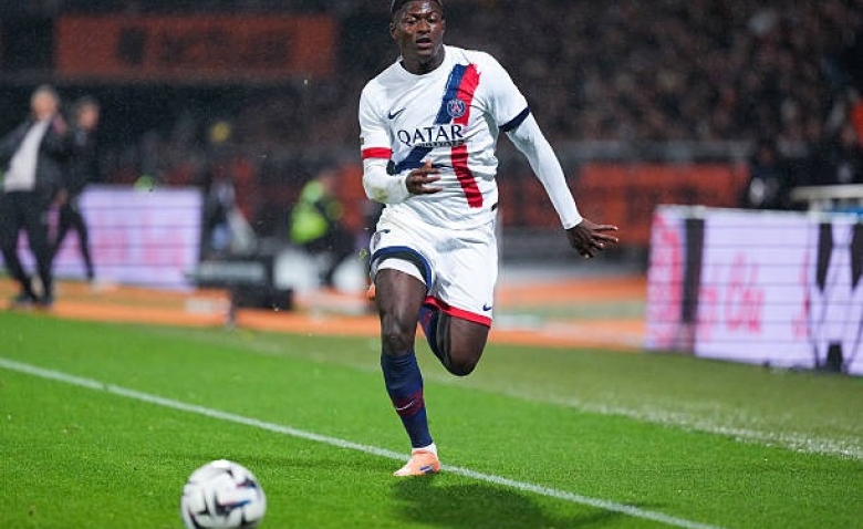 Illustration : "Ligue 1 : Le but de Nuno Mendes pour le PSG face à Lorient (vidéo)"