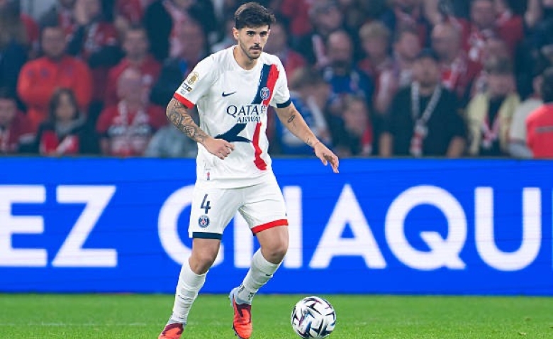 Illustration : "Mercato PSG : Il met fin aux rumeurs, pas de départ en vue ! "