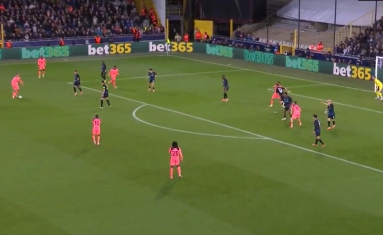 Illustration : "Bruges - Barcelone (3-3) : le résumé et les buts en vidéo"