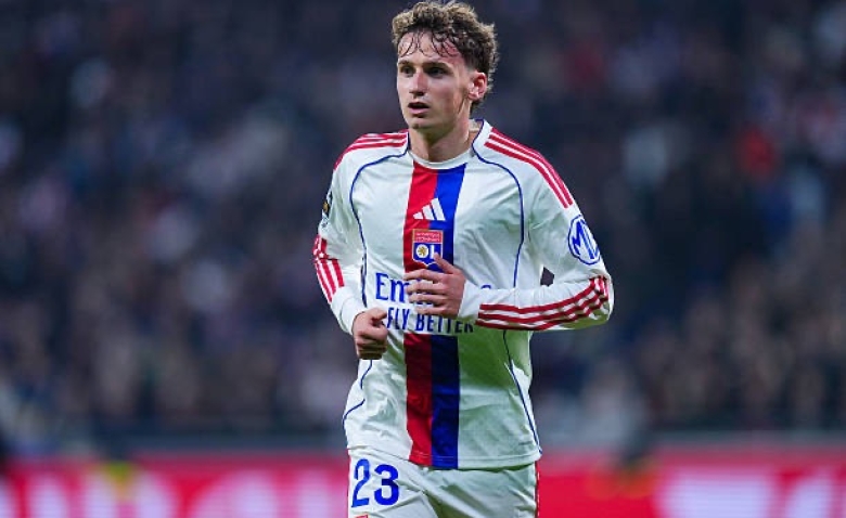 Illustration : "Mercato OL : Une piste de Liga tombe à l'eau pour combler un potentiel départ de Morton"