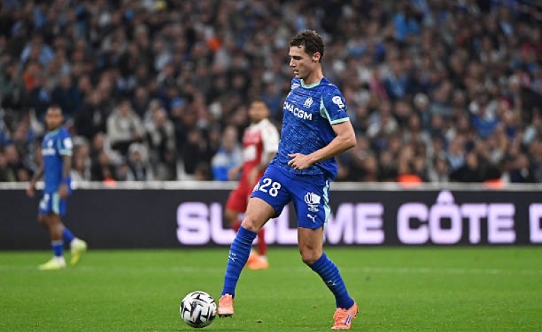 Illustration : "OM : Un Marseillais prêt à rebattre les cartes du côté parisien "