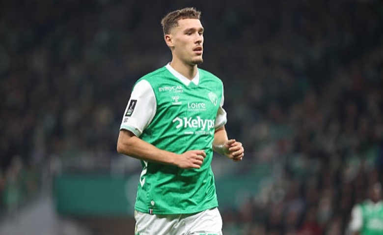 Illustration : "Mercato ASSE : Un désaccord à l'origine d'un départ XXL en janvier ?"