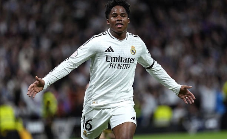 Illustration : "Mercato OL : Un prodige brésilien attendu à Lyon ce mercredi ! Une arrivée bientôt officialisée ?"