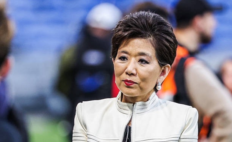 Illustration : "Mercato OL : La signature d'une pépite officialisée dans l'ombre avant l'hiver !"