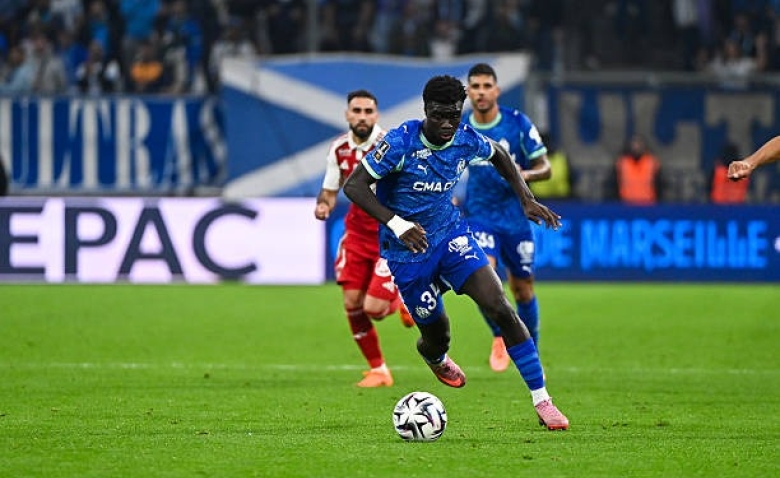 Illustration : "Mercato OM : Une révélation 2025-2026 a tapé dans l'œil d'un géant anglais !"