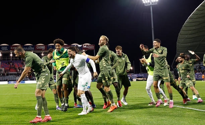 Illustration : "ASSE : Une vague d'absences et un onze complètement remanié en Coupe de France ?"