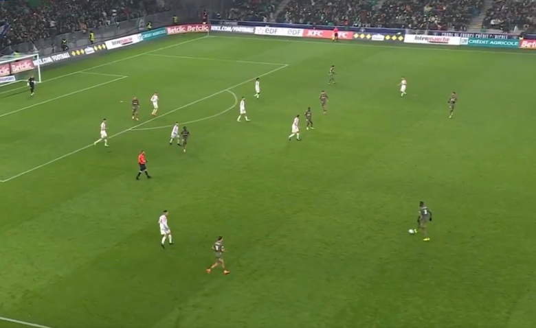 Illustration : "CDF : le résumé vidéo complet de Saint-Etienne - Ecotay-Moingt"