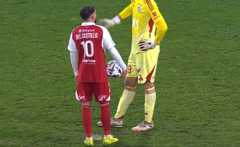 Illustration : "Strasbourg - Brest : le résumé et les buts en vidéo (1-2)"