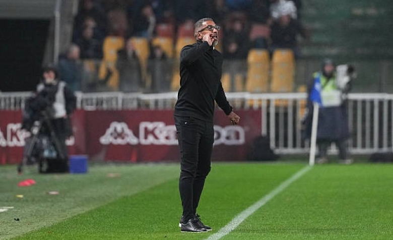 Illustration : "Mercato Rennes : Deux gros salaires du club mis à la porte cet hiver"