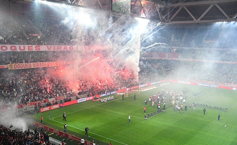 Illustration : "LOSC : Grosse signature officialisée à Lille en plus de la victoire contre l'OM !"