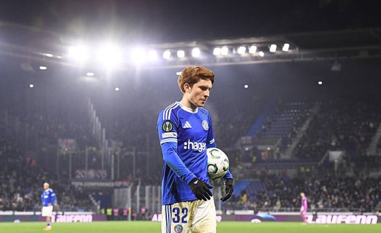 Illustration : "Mercato Strasbourg : Un échange complètement fou étudié par Chelsea pour Barco !"