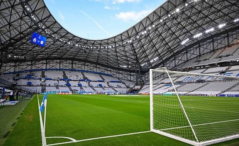 Illustration : "Mercato OM : Un accord trouvé avec le Real Madrid pour une arrivée de luxe au milieu ?"