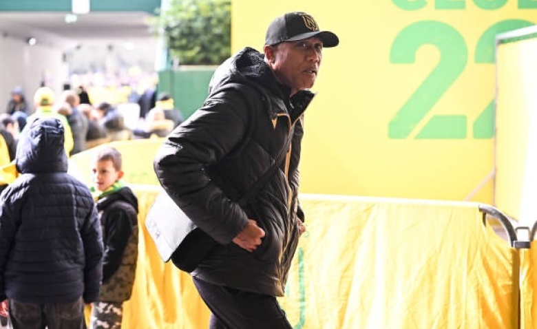 Illustration : "FC Nantes : Encore un énième retour fou de Kombouaré après Kantari ?"