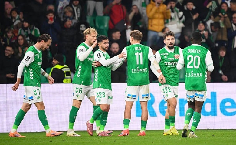 Illustration : "Mercato ASSE : Trois prétendants s'activent pour un Vert fantôme "