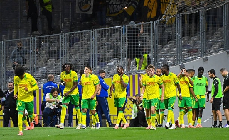 Illustration : "Mercato Nantes : Une piste alléchante dans l'entrejeu tombe déjà à l'eau"