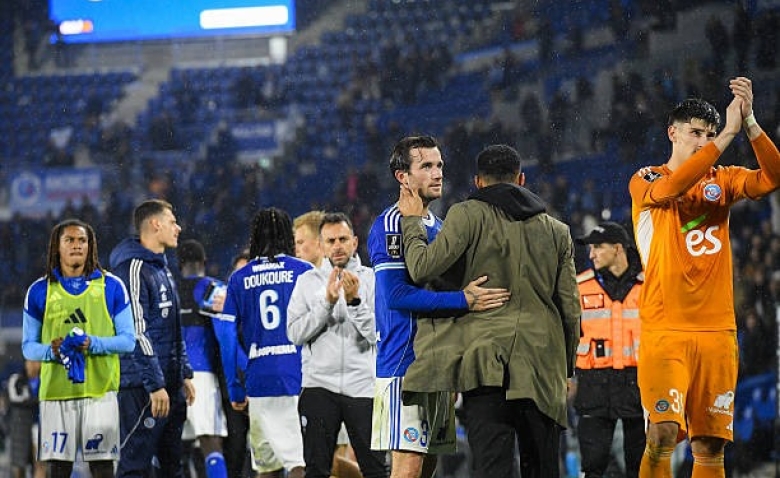 Illustration : "Mercato Strasbourg : Une piste très convoitée de L1 se rapproche du RCSA !"