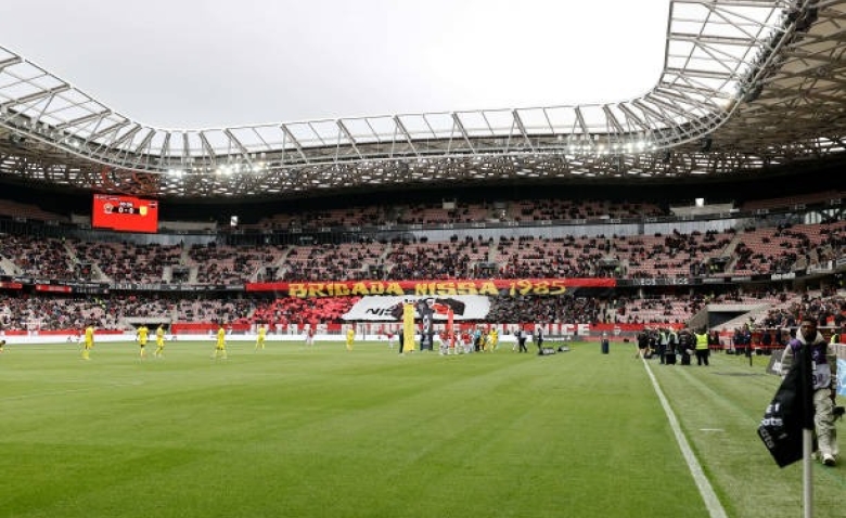 Illustration : "Mercato Nice : Gros coup de poker après le départ de Franck Haise !"