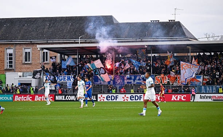 Illustration : "OM : Hamed Junior Traoré rechute, un kiné lourdement sanctionné"