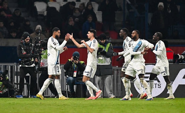 Illustration : "PSG - Paris FC : Le but controversé du PFC en vidéo ! (1-1)"