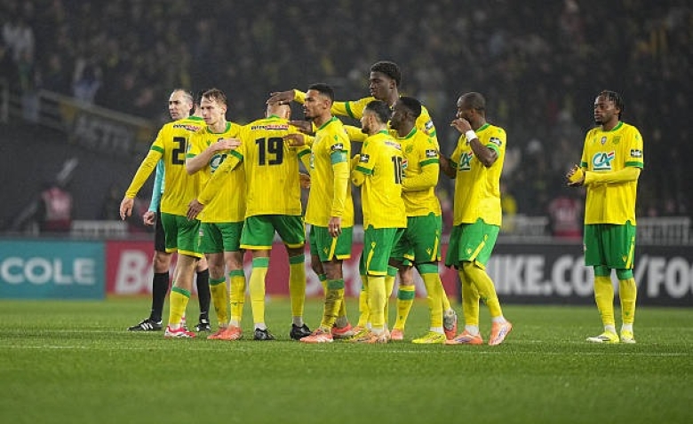 Illustration : "Mercato Nantes : Un pari manqué de l'été quitte déjà les Canaris"