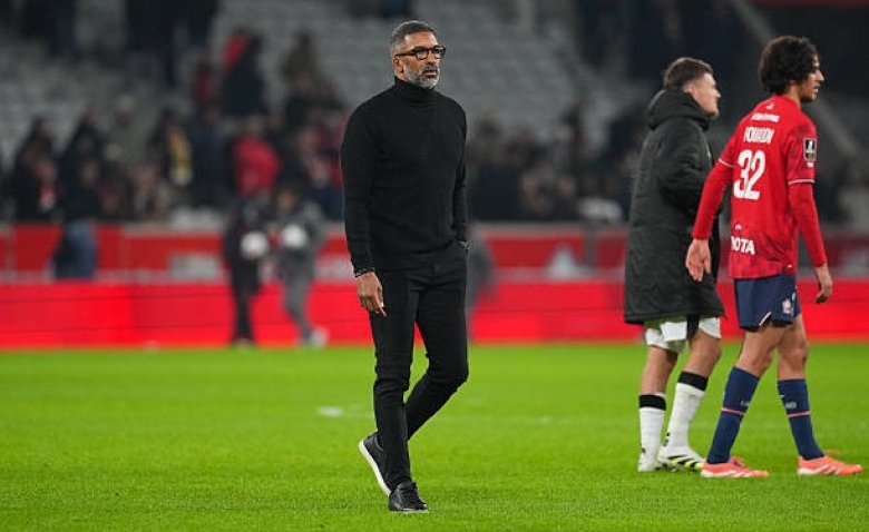 Illustration : "Mercato Rennes : Une révélation du PSG dans le viseur de Beye !"