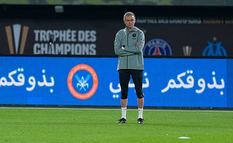 Illustration : "Mercato PSG : Deux gros coups signés dans l'ombre par le board parisien !"