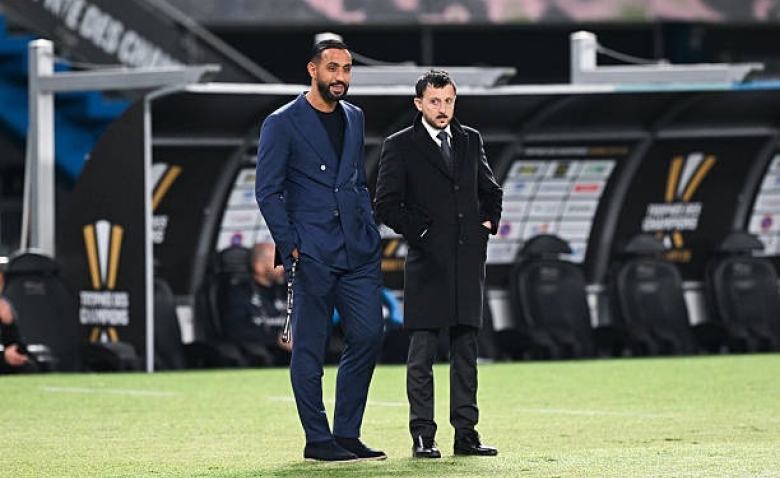 Illustration : "Mercato OM : Un dossier brûlant de Ligue 2 glisse entre les mains de Benatia"