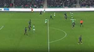 Illustration : Saint Etienne - Clermont : la superbe action collective en vidéo (1-0) - Ligue 2 J19
