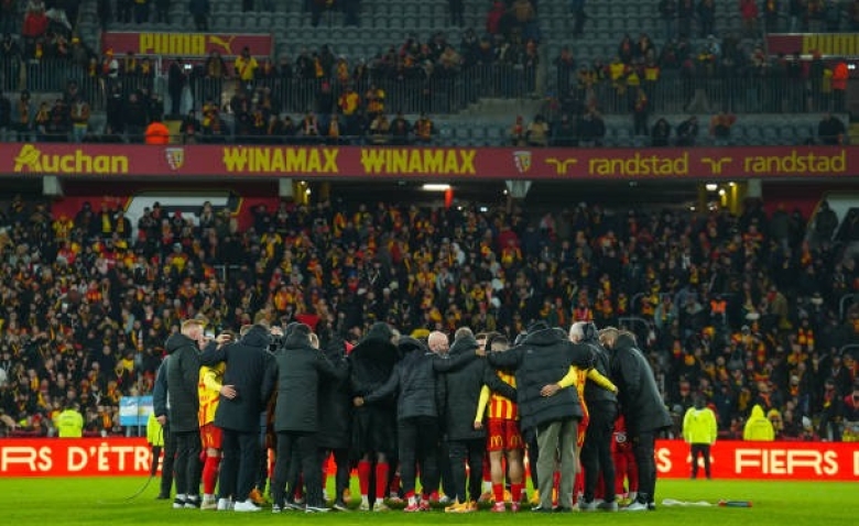 Illustration : "RC Lens : Vers un gros coup dur pour le déplacement au Vélodrome"