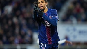 Illustration : AJ Auxerre - PSG : Le résumé et le but en vidéo ! (0-1) - Ligue 1