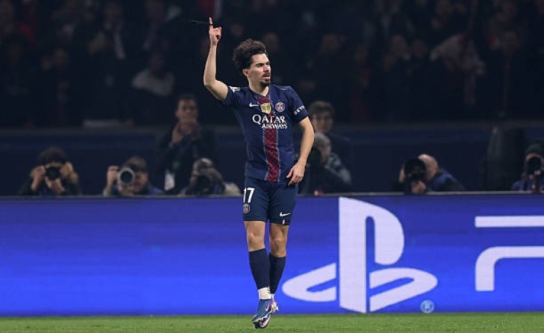 Illustration : "[Multiplex LDC] PSG - Newcastle : Le but sublime de Vitinha en vidéo ! (1-0)"