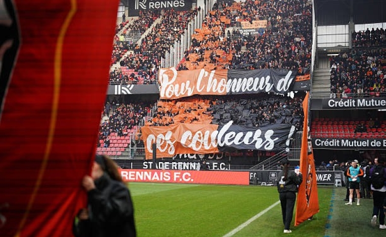 Illustration : "FC Lorient : Un chamboulement historique opéré à la tête des Merlus"