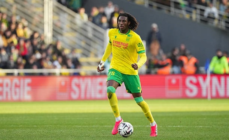 Illustration : "Mercato Nantes : Le Real Madrid prépare une offre à la Jacquet pour Tylel Tati !"