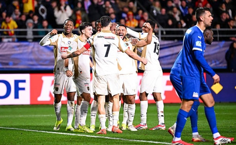 Illustration : "RC Lens : Un Sang et Or mis à l'écart juste avant Rennes "