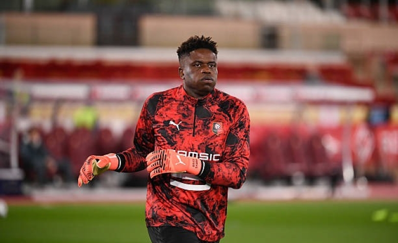 Illustration : "Stade Rennais : Entre Beye et Samba, c'est officiellement la guerre "