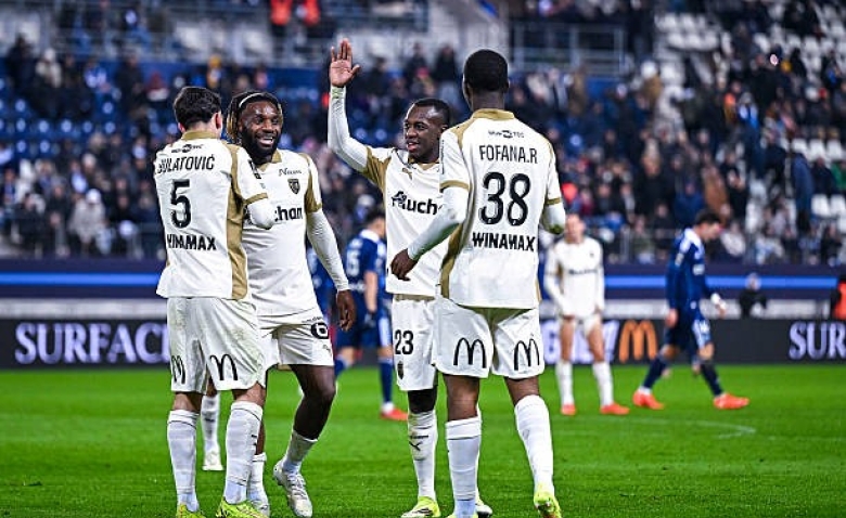 Illustration : "Mercato Lens : Un renfort inattendu en attaque pour 2026-2027 ?"