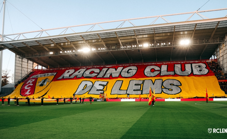 Illustration : "RC Lens - PSG : Vers un report du choc, les Sang et Or en colère"