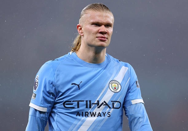 Illustration : Mercato PSG : Le dossier Haaland relancé par la tempête qui frappe City