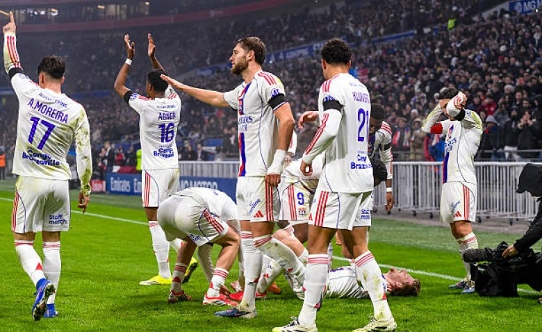 Illustration : "OL : Deux retours qui changent tout avant le choc à Strasbourg"