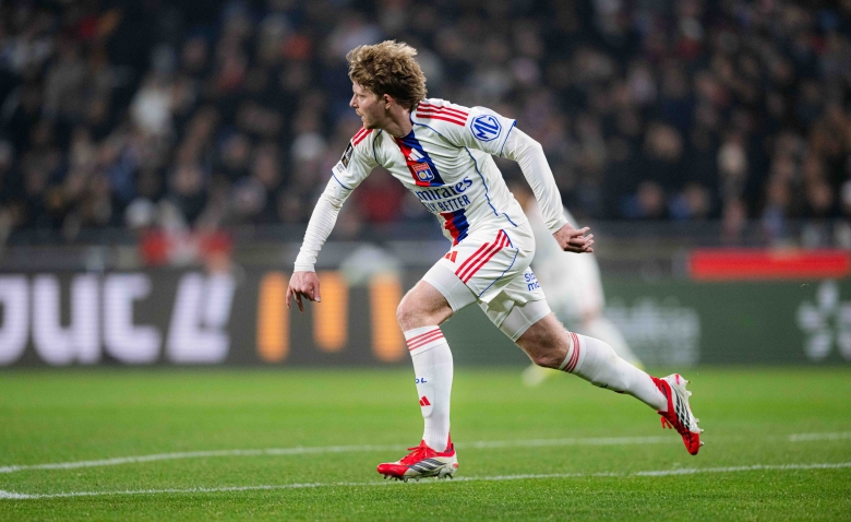 Illustration : "Mercato OL : Une autre révélation lyonnaise courtisée en Angleterre après Morton !"