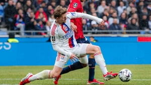 Illustration : Mercato OL : un club européen prêt à mettre 45 M€ sur Sulc ?