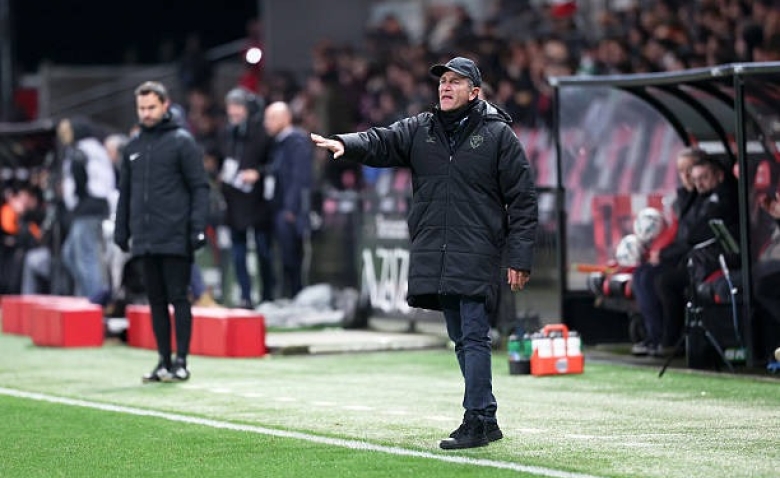 Illustration : "ASSE : Montanier privé de deux options à Pau"