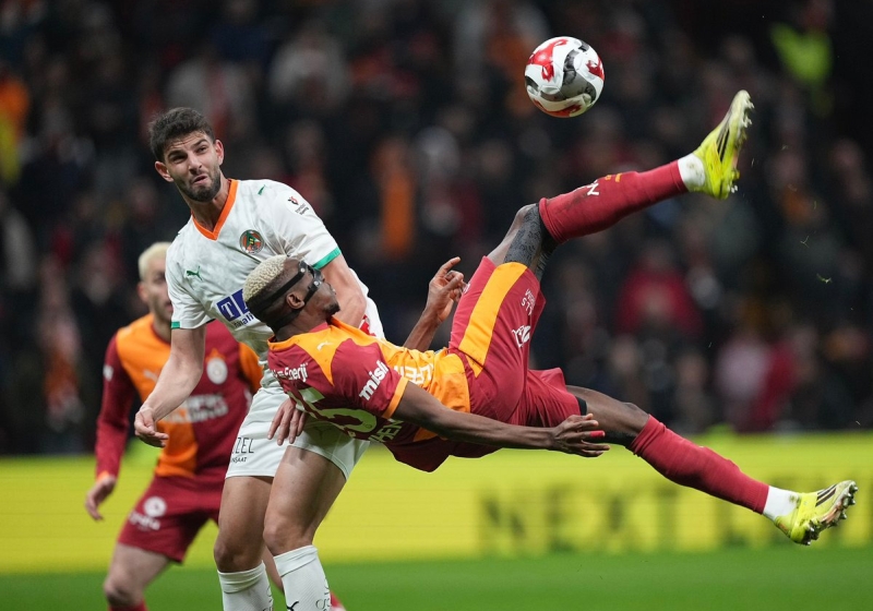 Illustration : Mercato PSG : Luis Enrique bloque l'arrivée d'un attaquant vedette, le Bayern jubile !